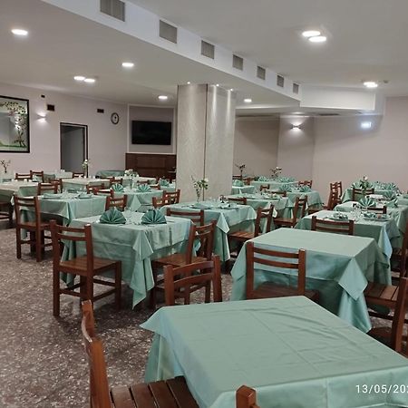 Hotel Ristorante San Giovanni Falerna Εξωτερικό φωτογραφία