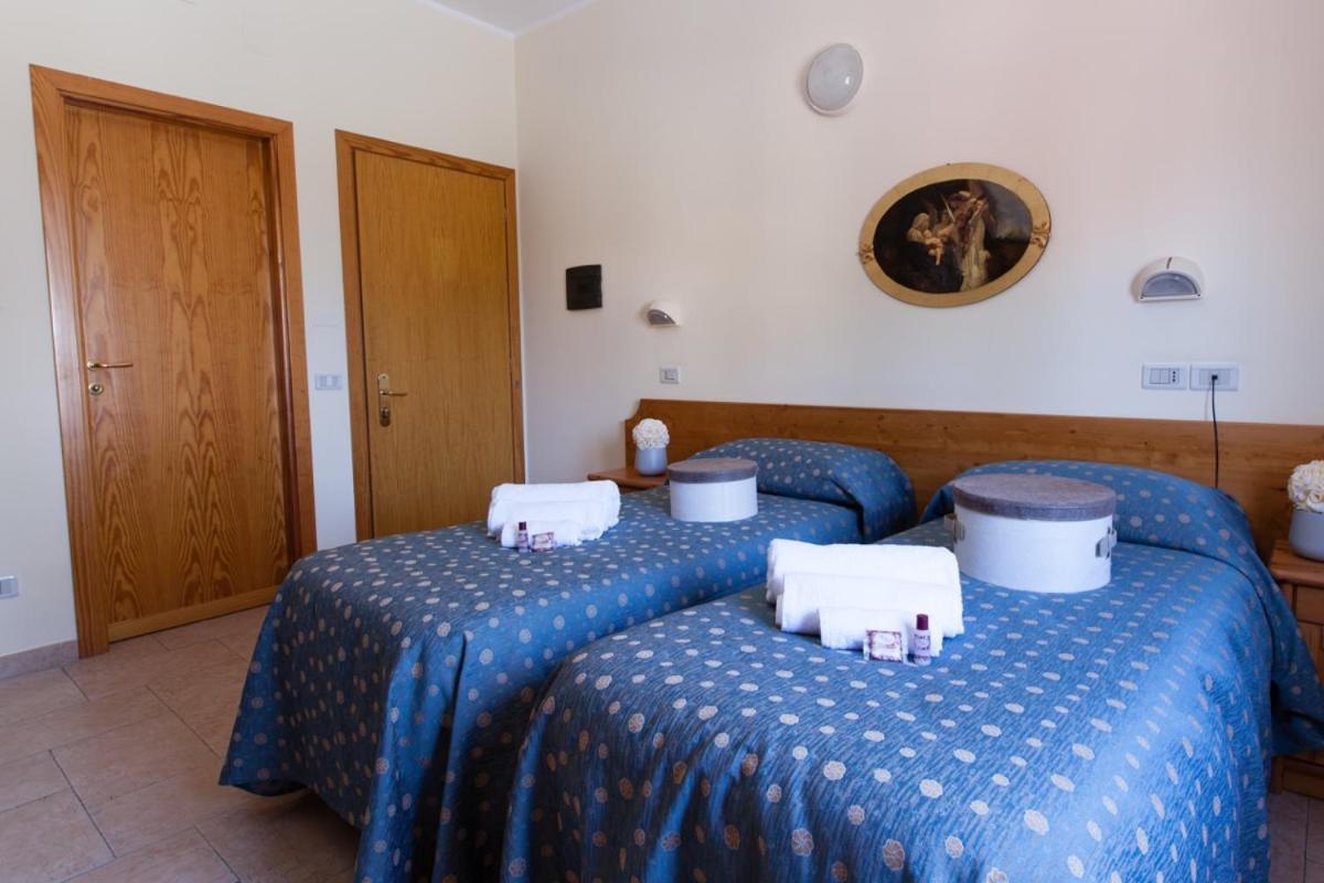 Hotel Ristorante San Giovanni Falerna Εξωτερικό φωτογραφία